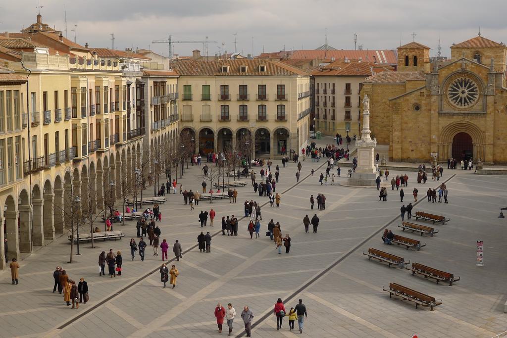 Ávila Hostal Dona Juana المظهر الخارجي الصورة